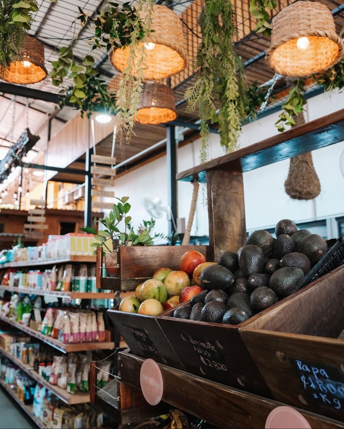 Professional Organic Produce Display